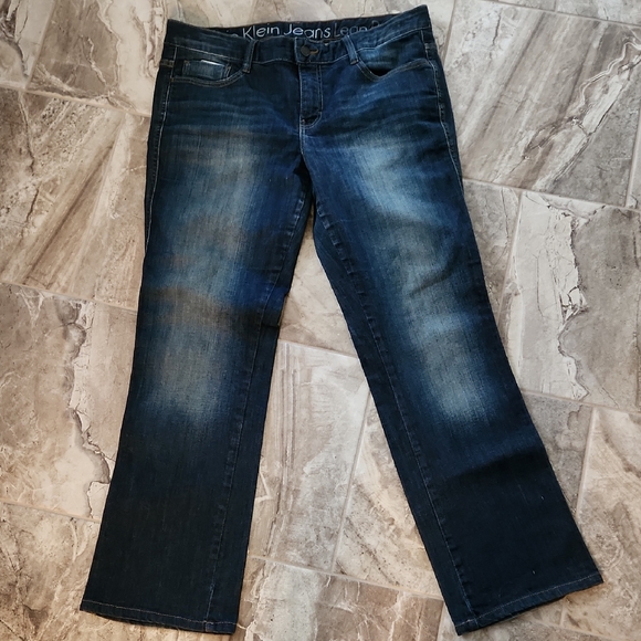 Calvin Klein Jeans Dark Blue Slight Flair Leg Size 31 Size 12 Lean Boot 10" Rise - Picture 1 of 10
